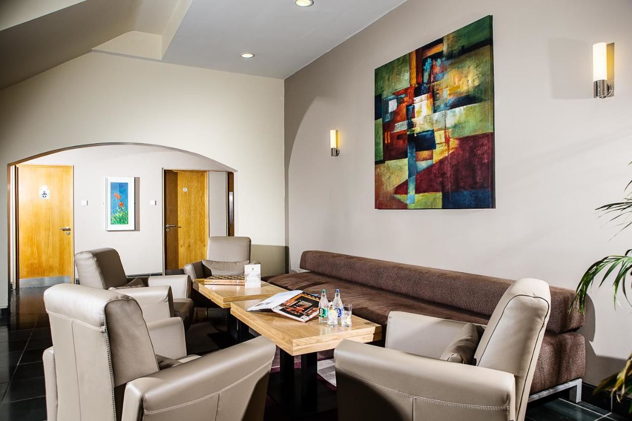 Отель Ballyroe Heights Hotel Трали