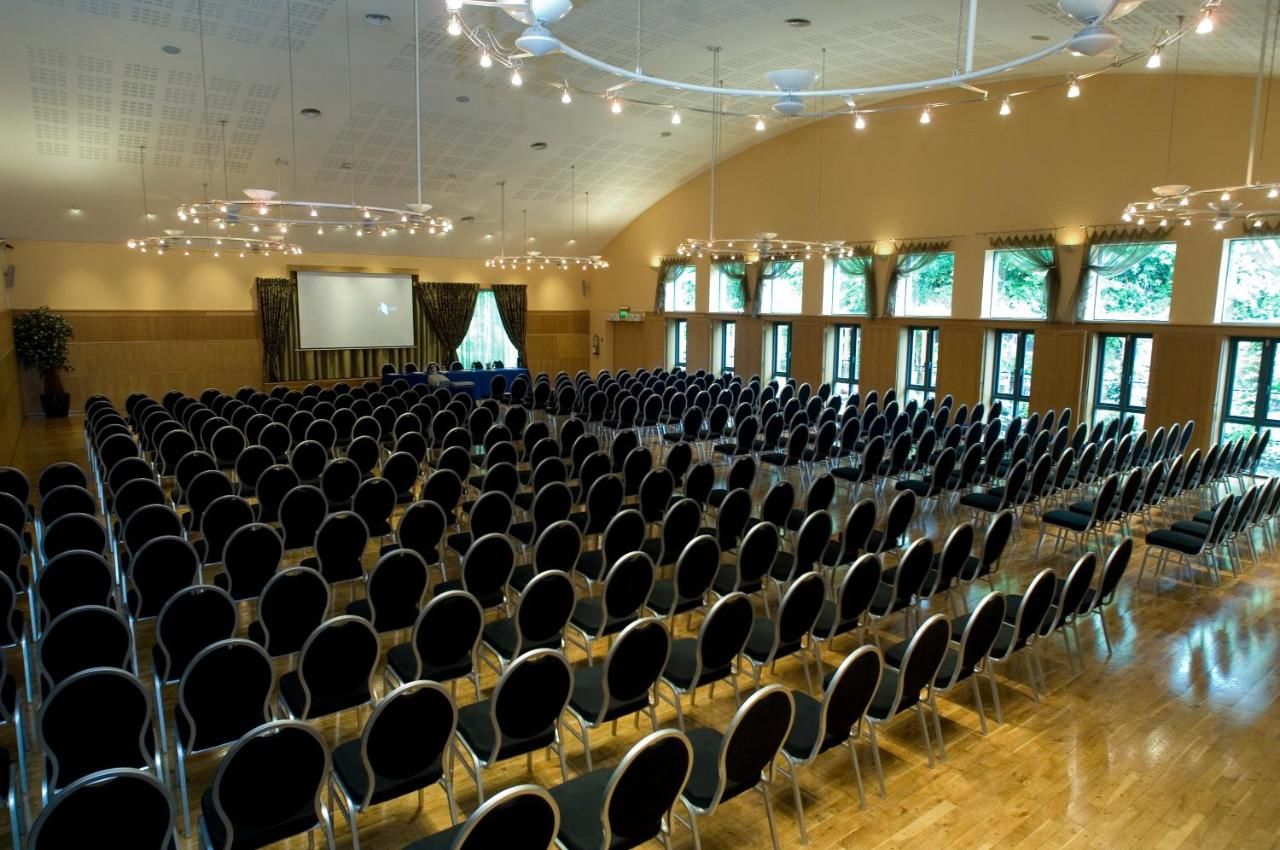 Отель Ballyroe Heights Hotel Трали